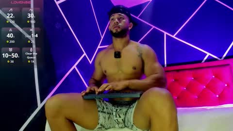 massimo_cruz online show from January 7, 2026, 11:45 am