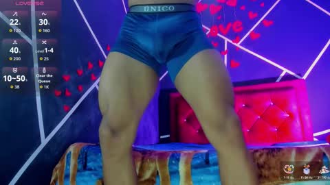 Snapshot of massimo_cruz chatting on February 15, 2026, 1:20 pm massimo_cruz online show from February 15, 2026, 1:20 pm