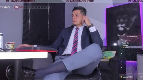 I am Massimo online show from December 13, 2024, 10:02 pm
