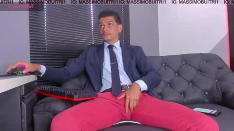 I am Massimo online show from April 30, 2026, 1:06 pm