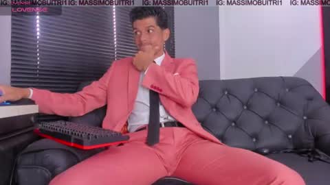 I am Massimo online show from July 1, 2026, 12:51 pm