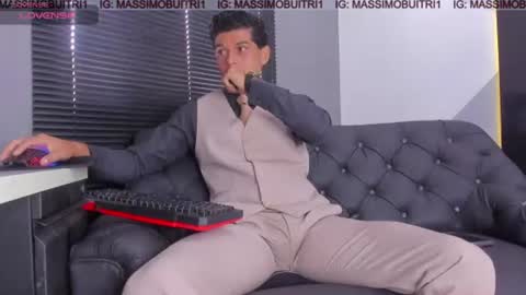 I am Massimo online show from July 12, 2026, 1:46 pm