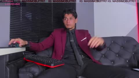 I am Massimo online show from July 20, 2026, 11:18 pm