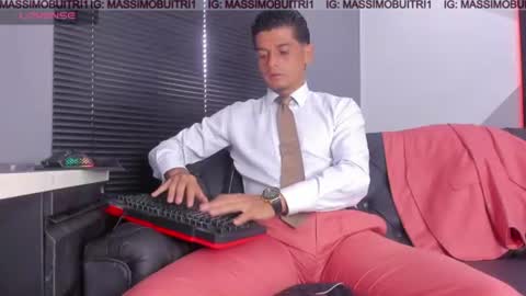 I am Massimo online show from July 28, 2026, 12:48 pm