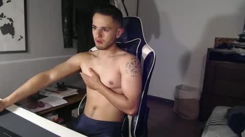 massimo online show from October 5, 2025, 11:02 pm