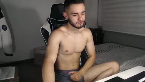 massimo online show from December 3, 2025, 11:14 pm