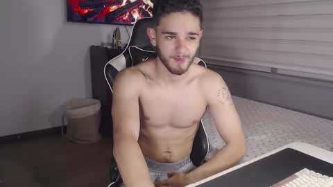 massimo online show from February 2, 2026, 2:21 am