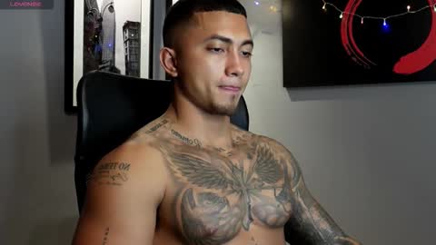 Massimo online show from November 16, 2025, 2:17 am