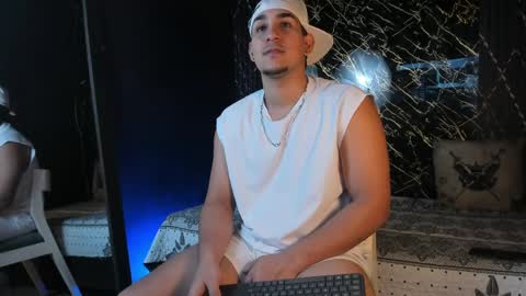 Snapshot of massimo_vidal chatting on May 7, 2026, 5:29 pm massimo_vidal online show from May 7, 2026, 5:29 pm