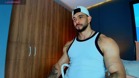 massimo online show from June 1, 2026, 8:43 pm