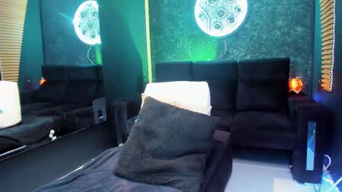 Snapshot of massimowalton2 chatting on December 18, 2024, 4:20 am massimowalton2 online show from December 18, 2024, 4:20 am