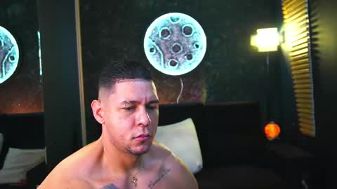 Snapshot of massimowalton2 chatting on February 23, 2025, 3:40 pm massimowalton2 online show from February 23, 2025, 3:40 pm