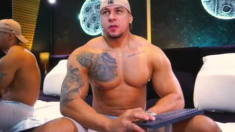 Snapshot of massimowalton2 chatting on September 25, 2025, 2:43 pm massimowalton2 online show from September 25, 2025, 2:43 pm