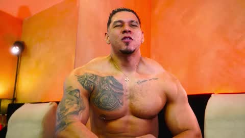 Snapshot of massimowalton2 chatting on March 6, 2026, 2:02 pm massimowalton2 online show from March 6, 2026, 2:02 pm