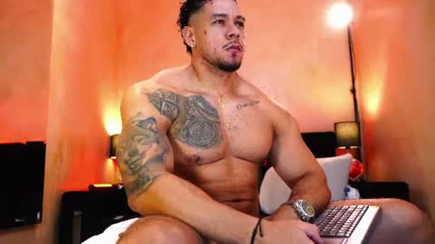 massimowalton2 online show from June 21, 2026, 9:56 am