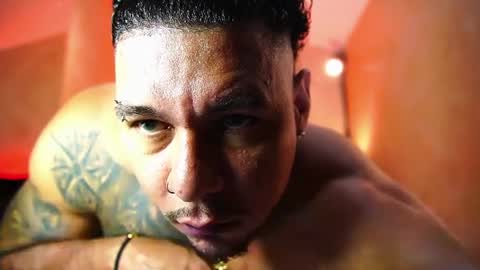 massimowalton2 online show from June 26, 2026, 3:16 pm