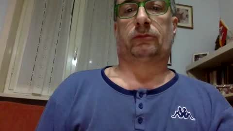 massimoxgiulia online show from December 29, 2024, 3:11 am