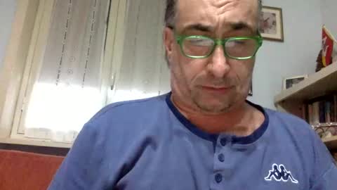 massimoxgiulia online show from December 29, 2024, 6:14 am