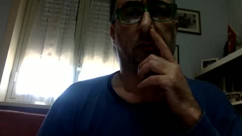massimoxgiulia online show from December 29, 2024, 9:17 am