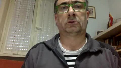 massimoxgiulia online show from January 1, 2025, 7:09 am