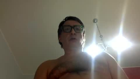 Snapshot of massimoxsempre chatting on December 10, 2024, 12:39 am massimoxsempre online show from December 10, 2024, 12:39 am