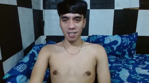 Snapshot of massive_boner02 chatting on January 14, 2026, 7:25 am massive_boner02 online show from January 14, 2026, 7:25 am