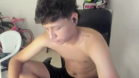 master_billy1 online show from June 18, 2026, 9:14 am