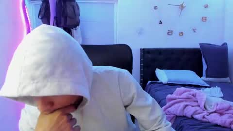master_boy28 online show from January 4, 2025, 10:13 pm