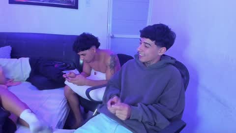 master_boy28 online show from January 14, 2025, 6:34 am