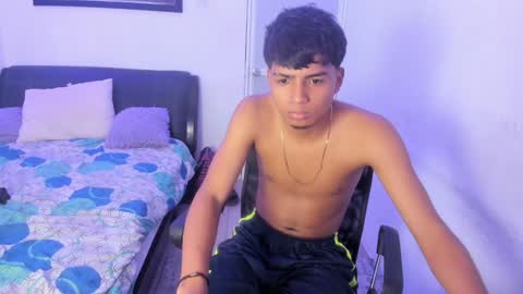 master_boy28 online show from February 6, 2025, 2:22 am