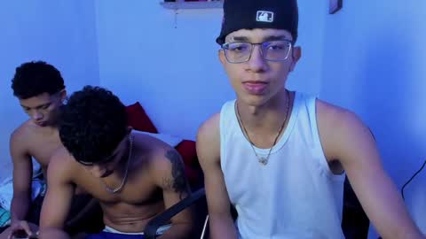 master_boy28 online show from February 12, 2025, 5:47 am