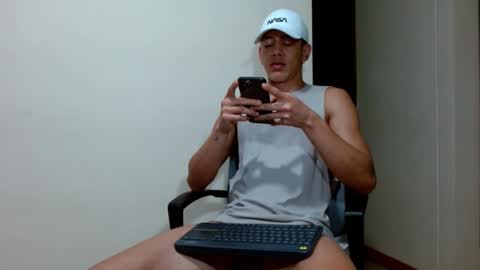Ethan Cossio online show from February 20, 2025, 1:25 am