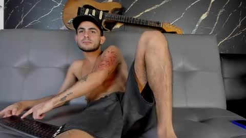 master_king_777 online show from December 22, 2025, 10:18 pm