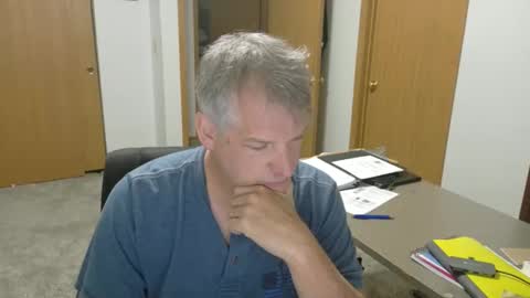 Snapshot of master_thorn chatting on September 24, 2025, 2:59 am Master Thorn online show from September 24, 2025, 2:59 am