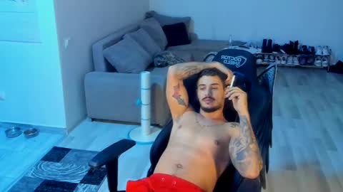 masterchris12 online show from October 29, 2025, 9:05 pm