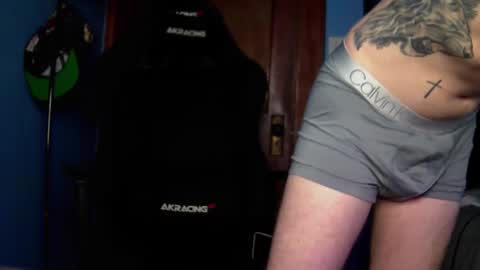 Snapshot of mastercooperfrost chatting on September 13, 2025, 5:40 am Master cooper online show from September 13, 2025, 5:40 am