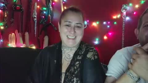 Snapshot of masterdewandcumslut chatting on October 16, 2025, 9:27 pm masterdewandcumslut online show from October 16, 2025, 9:27 pm
