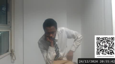 Snapshot of masterdomfuck chatting on December 24, 2024, 11:55 pm Masterdomfuck online show from December 24, 2024, 11:55 pm