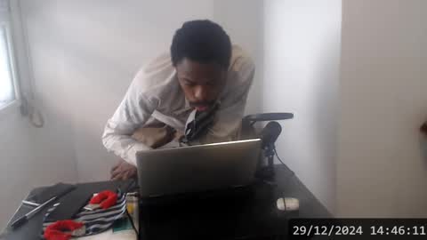 Snapshot of masterdomfuck chatting on December 29, 2024, 5:44 pm Masterdomfuck online show from December 29, 2024, 5:44 pm