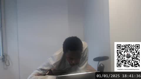 Snapshot of masterdomfuck chatting on January 1, 2025, 9:41 pm Masterdomfuck online show from January 1, 2025, 9:41 pm