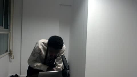 Snapshot of masterdomfuck chatting on February 9, 2025, 12:06 am Masterdomfuck online show from February 9, 2025, 12:06 am