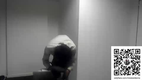 Snapshot of masterdomfuck chatting on September 22, 2025, 10:56 pm Masterdomfuck online show from September 22, 2025, 10:56 pm