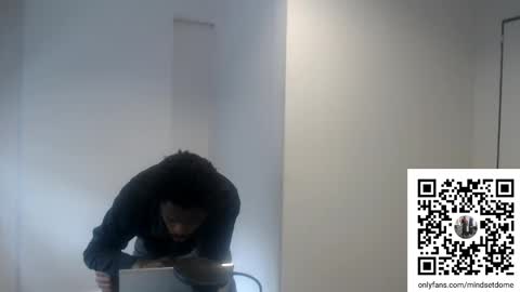 Snapshot of masterdomfuck chatting on September 25, 2025, 12:31 pm Masterdomfuck online show from September 25, 2025, 12:31 pm