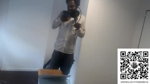 Snapshot of masterdomfuck chatting on October 11, 2025, 1:53 pm Masterdomfuck online show from October 11, 2025, 1:53 pm