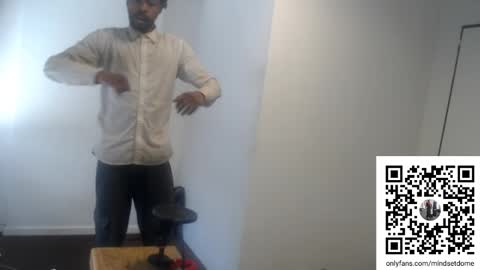 Snapshot of masterdomfuck chatting on October 13, 2025, 3:01 pm Masterdomfuck online show from October 13, 2025, 3:01 pm