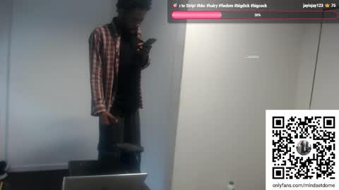 Snapshot of masterdomfuck chatting on October 24, 2025, 1:51 pm Masterdomfuck online show from October 24, 2025, 1:51 pm