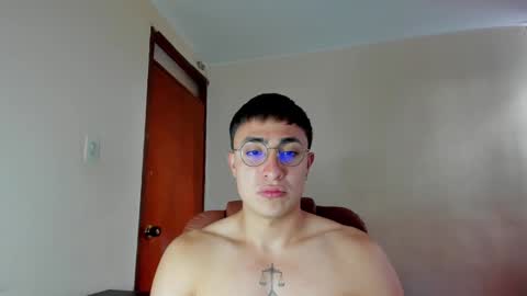 Snapshot of masterfiterotic chatting on February 6, 2025, 8:56 pm masterfiterotic online show from February 6, 2025, 8:56 pm