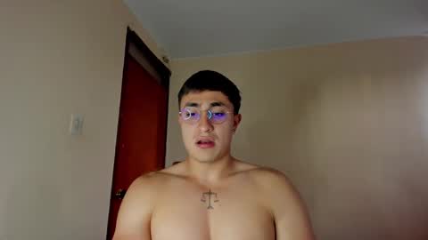 Snapshot of masterfiterotic chatting on February 18, 2025, 10:25 pm masterfiterotic online show from February 18, 2025, 10:25 pm