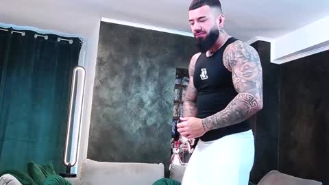 masterkingofmuscle online show from December 27, 2024, 9:17 am