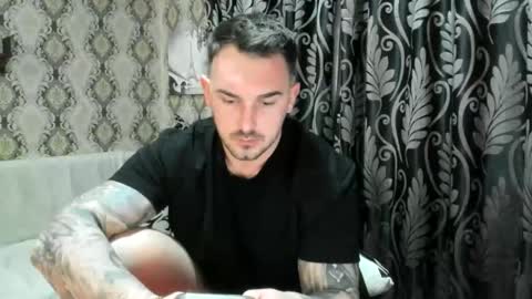 Snapshot of mastermusclejon chatting on February 19, 2026, 9:44 pm Jon online show from February 19, 2026, 9:44 pm